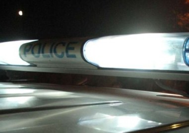 Внук заплаши баба си с убийство и я нападна с макетен нож в Асеновград