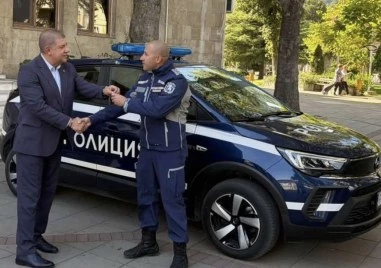 Община Кричим дари нов автомобил на полицията за по-добра сигурност и обществен ред