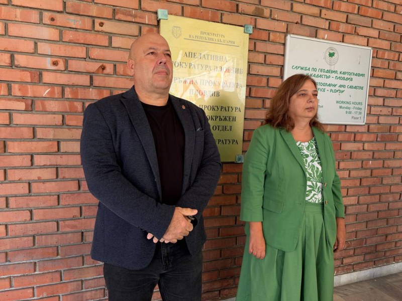 Момчето, обвинено за убийството на майка си, само се обадило на 112
