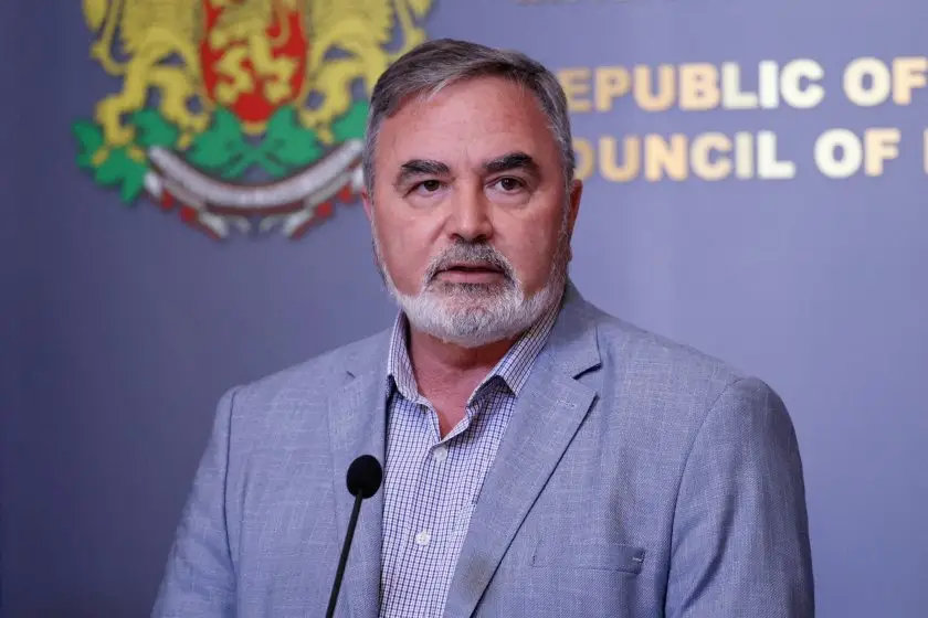 Доц. Кунчев: Дойде времето на респириторните вируси, още не е грип