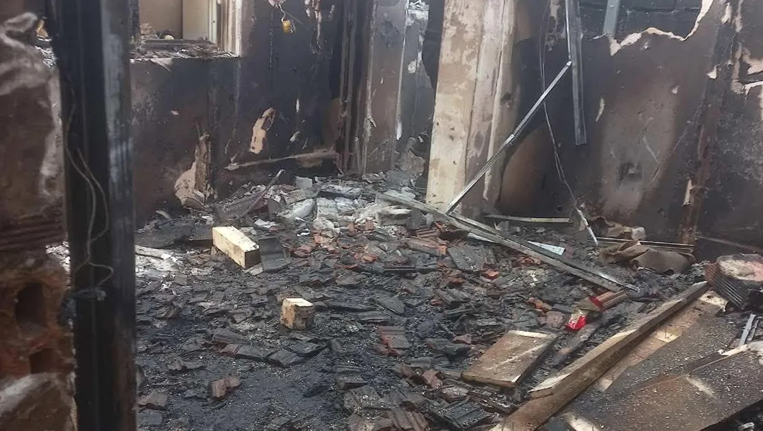 Семейство от Първенец се нуждае от помощ след пожар в дома им