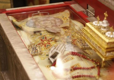 Прославление на мощите на патриарх Евтимий Търновски празнува Църквата днес
